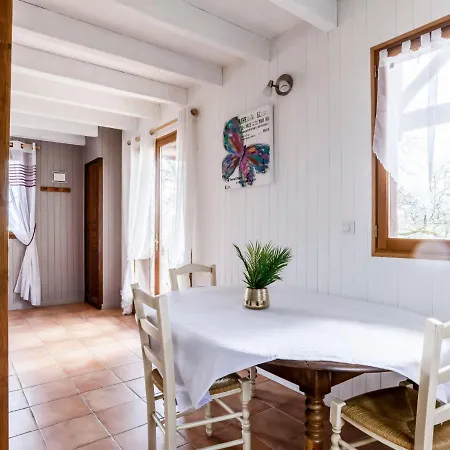 L'aubepine By Interhome *